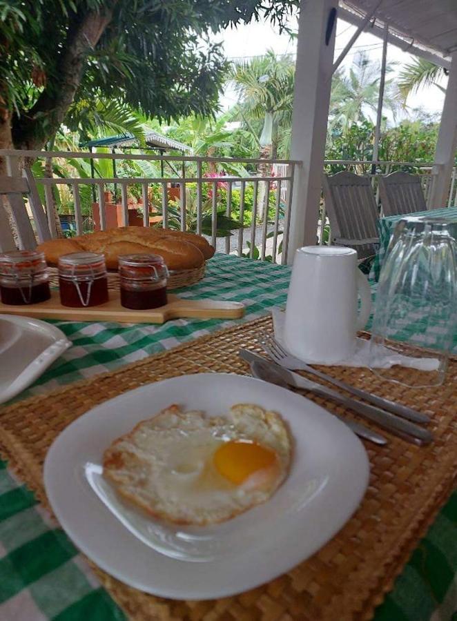 بورت ماثورين Ohana Guest House المظهر الخارجي الصورة
